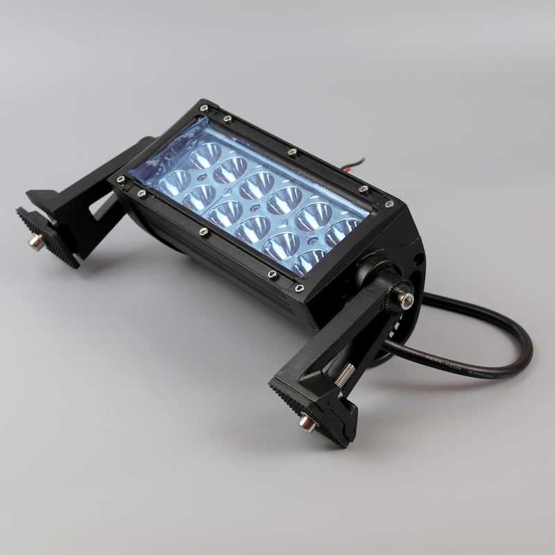 Lâmpadas de LED de guindaste de construção - tensão dupla de 12V/24V, certificação GOST -R.