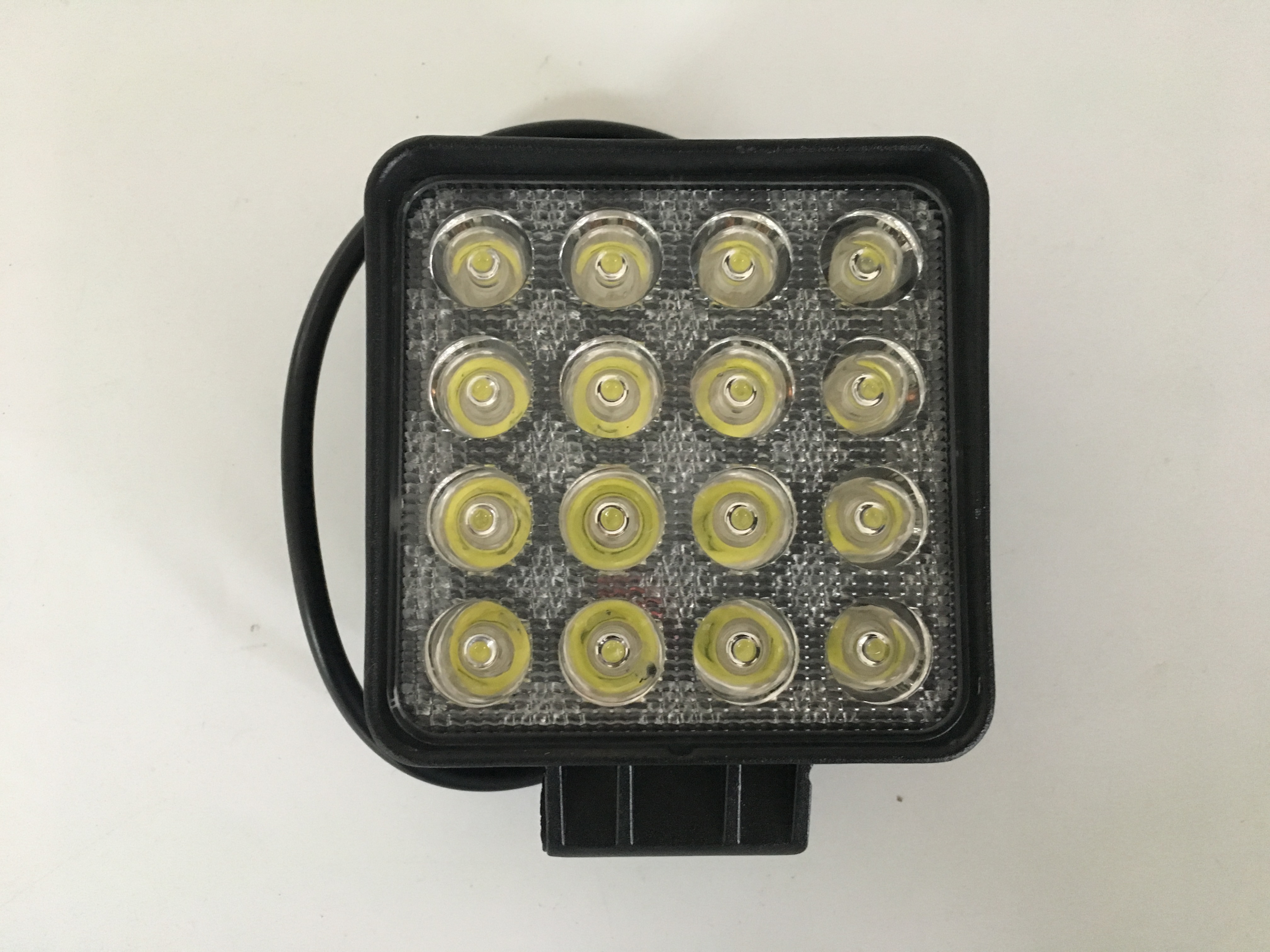 Iluminação de trabalho LED de fornecedor de iluminação de engenharia LED - Tensão dupla de 12V/36V, certificada GOST -R.