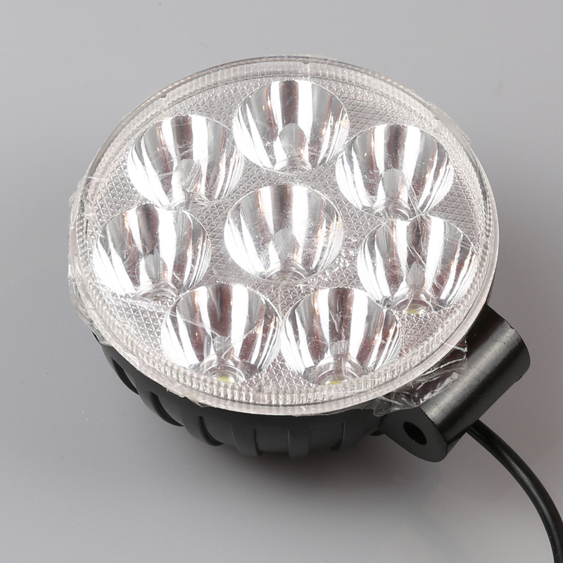 Luzes de nevoeiro de alta potência de 3000lm-3x mais brilhantes que os halogênios com vida útil de 50.000 horas.