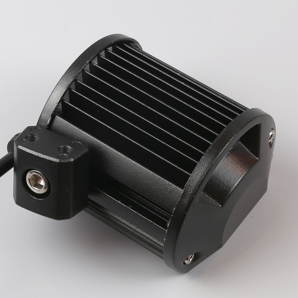 Luzes de trabalho LED do trator agrícola - IP68, 270 ° Giratório para fazendas indonésias.