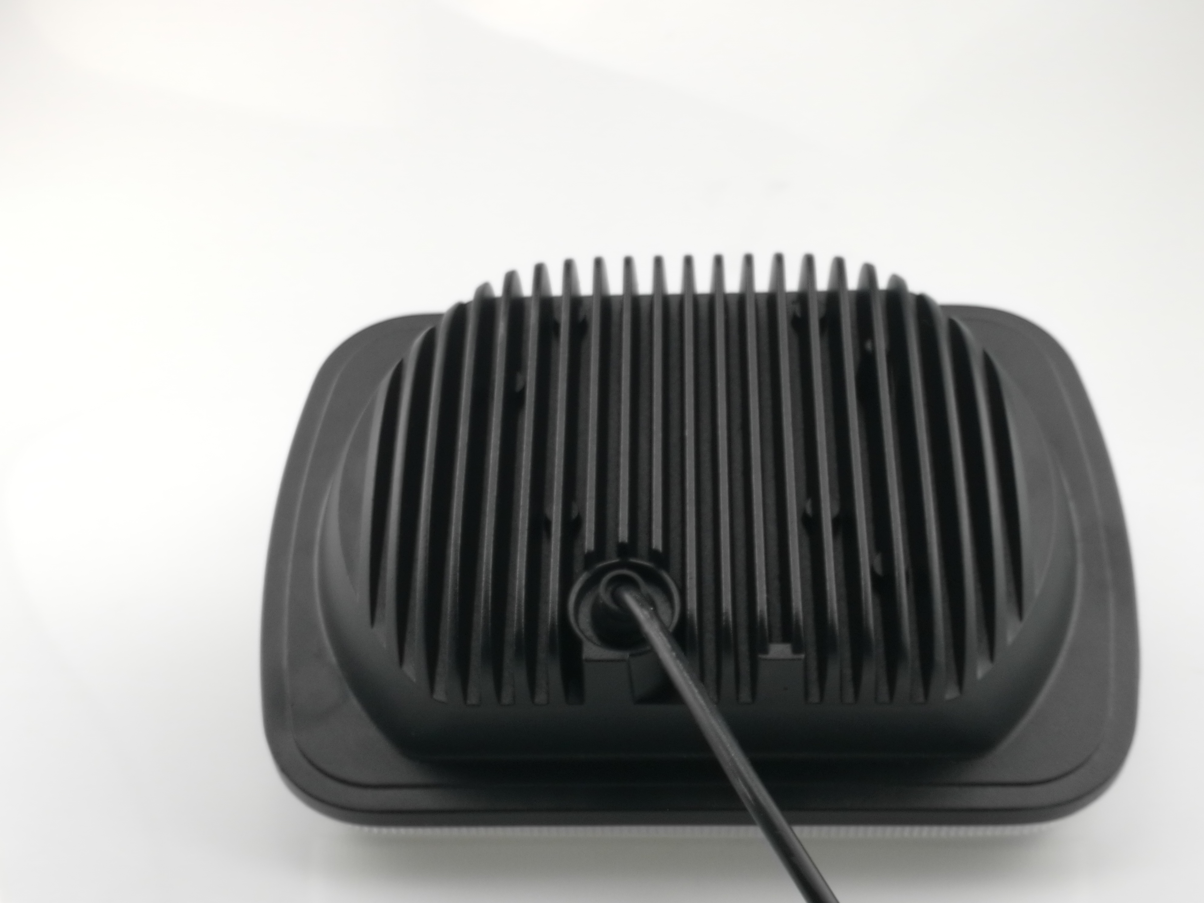 Iluminação de trabalho LED à prova de explosão - ATEX certificada para plataformas de petróleo.