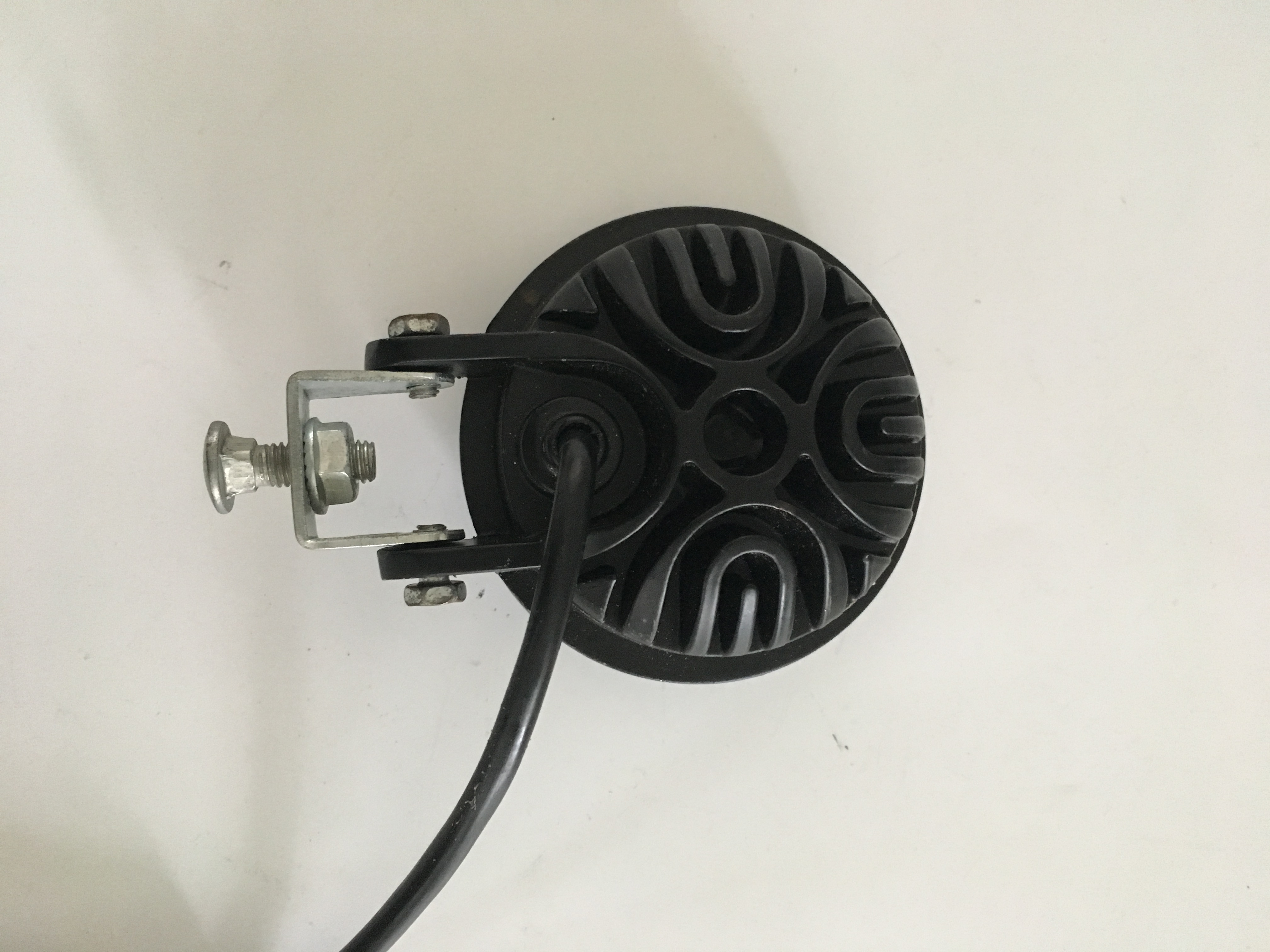 Luzes de nevoeiro LED de projetor RAM 1500 - padrão de feixe de corte, sem brilho para dirigir na estrada.