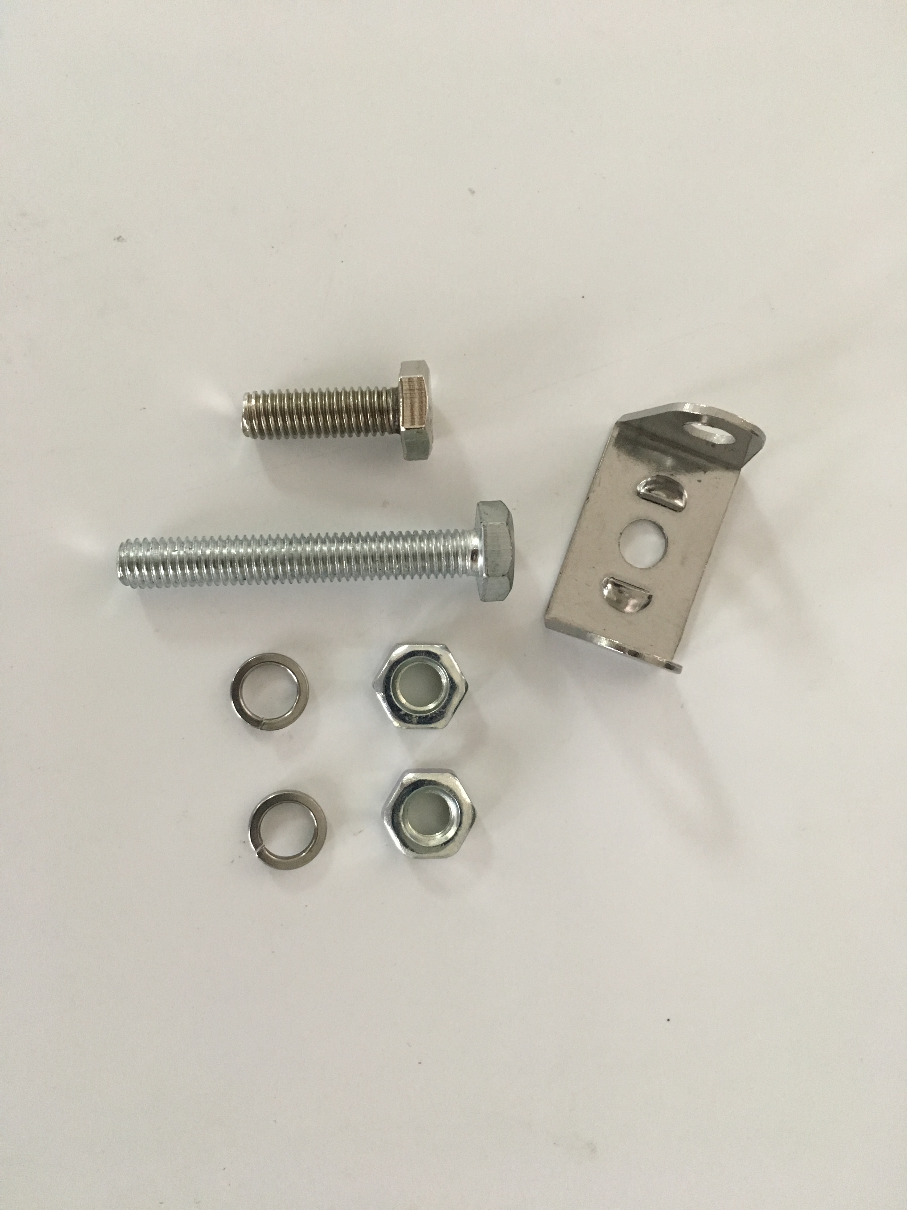 Luzes de nevoeiro LED da tempestade no deserto - IP68 selado contra areia, para SUVs do Oriente Médio.