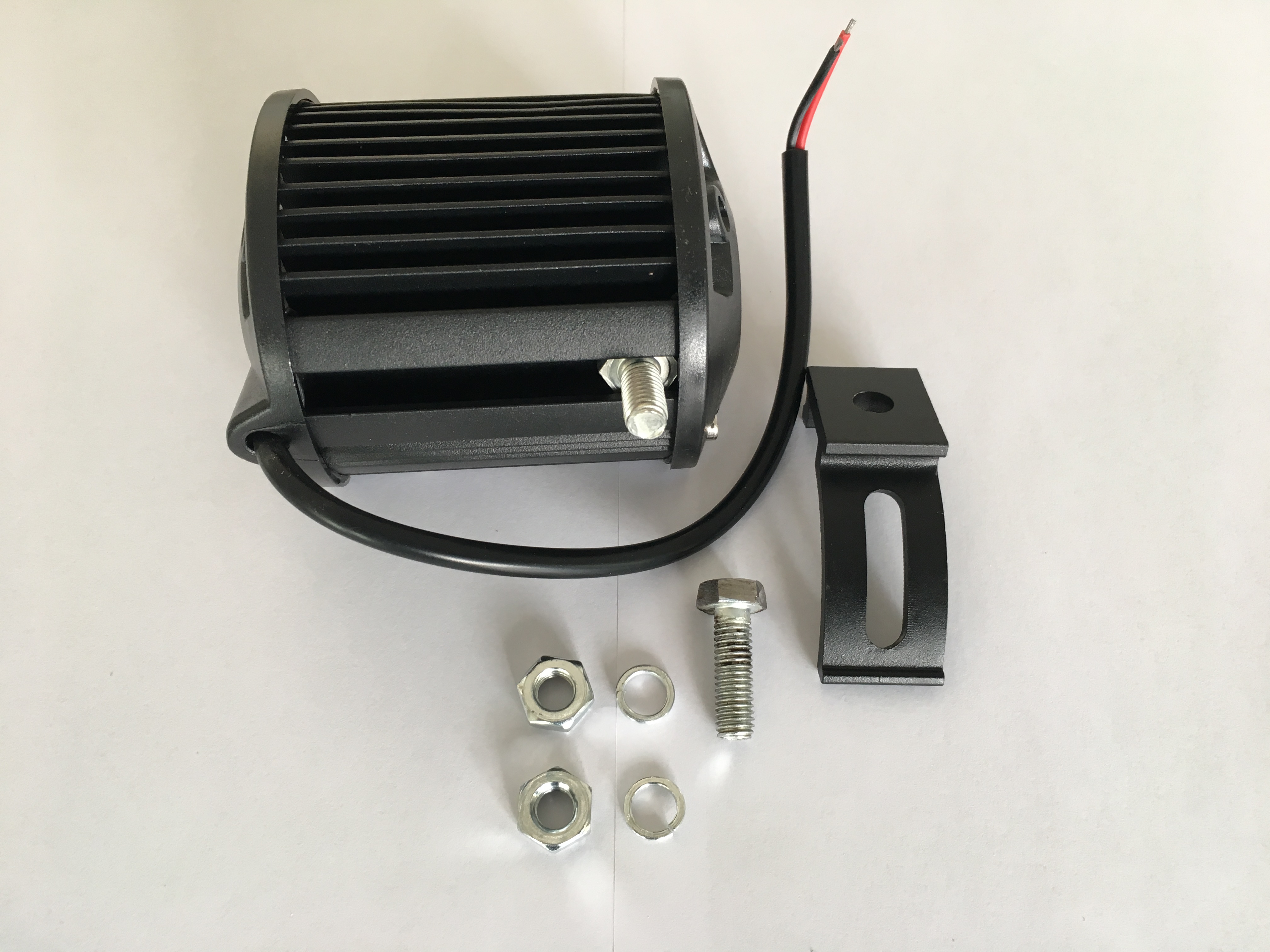 Luzes de neblina LED para carros 9-36w liga de liga diária Mirror PC Mirror Aço inoxidável Bracket Auto LED LELS LUZES