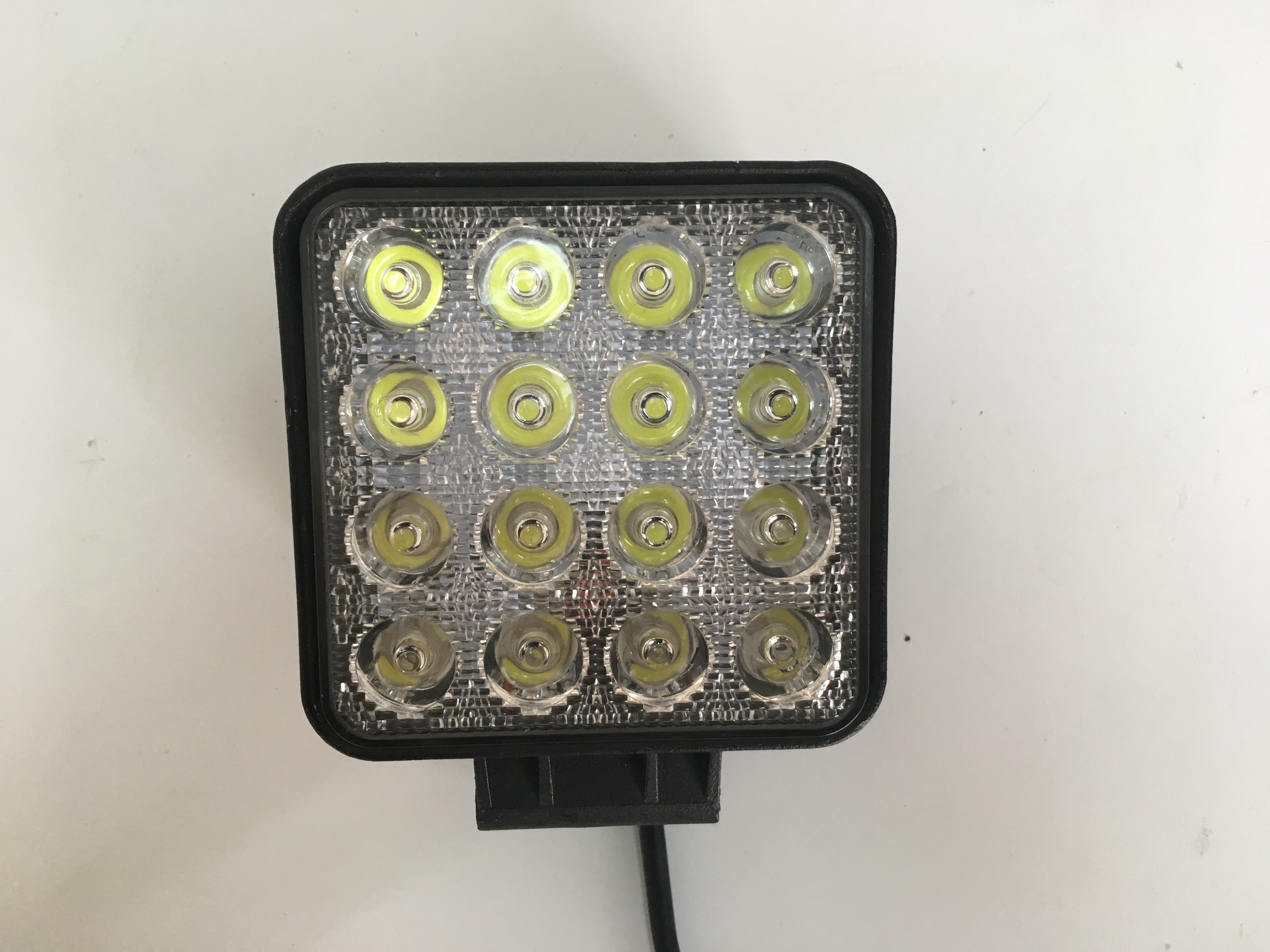 Iluminação de trabalho LED de fornecedor de iluminação de engenharia LED - Tensão dupla de 12V/36V, certificada GOST -R.